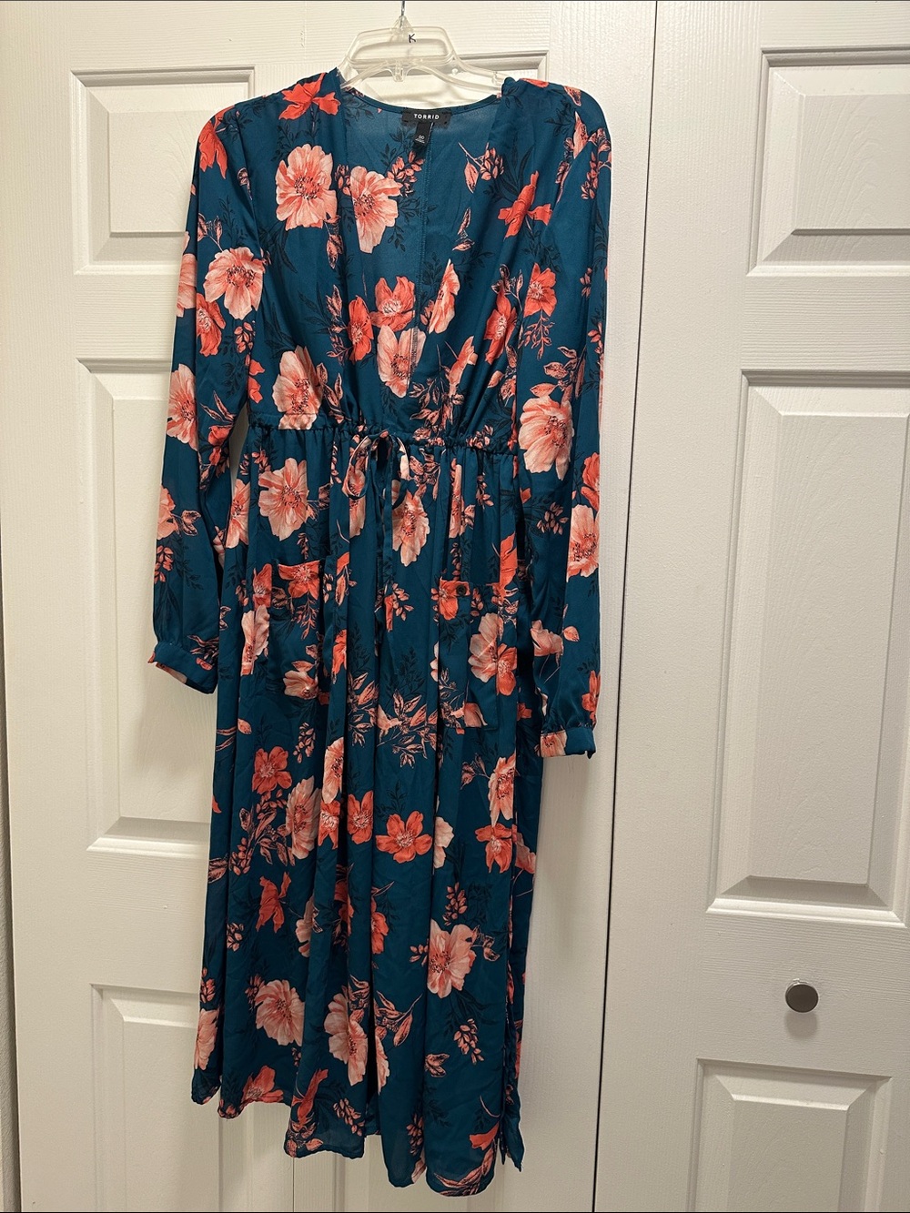 torrid Teal Floral Duster with Coral Pink Flowers